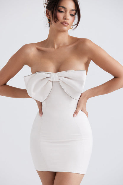 white bow dress